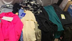Womens Medium Size Target Tagged Returns and Clearance Clothing