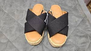 Size 6 Womens shoes