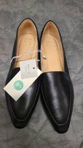Size 9 12 Memory Foam slip on shoes