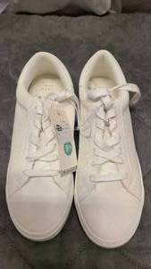 Size 9 12 Memory Foam shoes