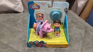 Dino Ranch Miguel and Tango set
