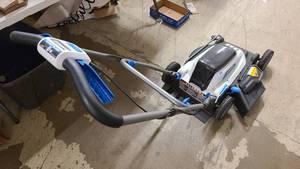 HART 40V electric mower