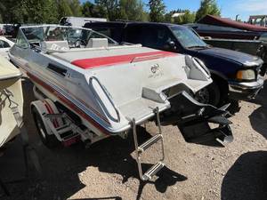 1989 Forester Diva Boat 18ft