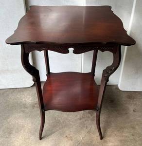 Antique Georgian Solid Mahogany Accent Table 20 x 20 x 29 34 T