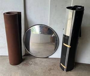 Rubber Floor Mat, Aluminum Sheeting & Bubble Mirror 27