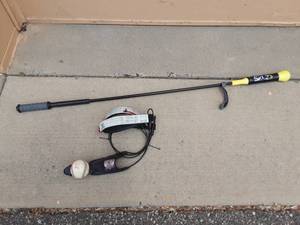 lot 13 image: SKLZ Batting Practice Trainer & Hit-Away Swing Trainer (Attach To Post Or Tree)