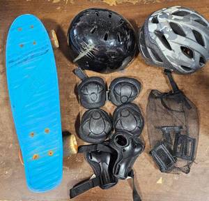 lot 15 image: Vintage Kryptonics Classic Torpedo Skateboard