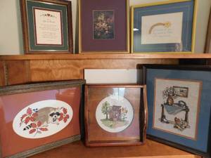 lot 20 image: Collectible Wall Art Textile Needle Craft