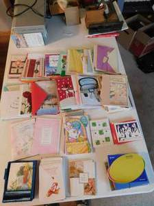 lot 74 image: Greeting Card Collection