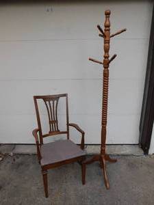 lot 103 image: Antique Furniture Mission Style Arm Chair, Coat Rack...