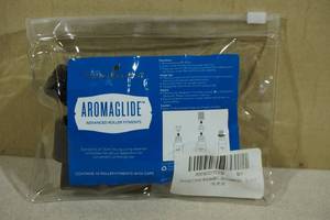 lot 42 image: Young Living Aromaglide Advanced Roller Fitments