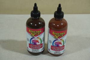 lot 109 image: 2 8fl oz Unicorn Spit Gel Stain & Glaze -Dark & Light Brown