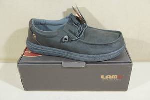 lot 130 image: Lamo Mens Paul Slip-On Shoes -Size 14, Waxed Charcoal