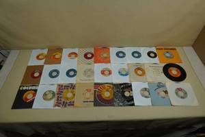 lot 182 image: Assorted 45 Records - Mellencamp, Fleetwood Mac, Springsteen, Prince, Beatles