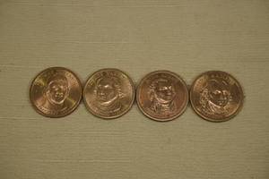 lot 207 image: 4 US Presidential Dollar Coins - Jefferson, Washington, Adams, Madison