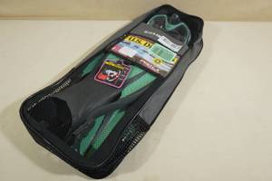 lot 221 image: US Divers Diva Snorkel Set - Ladies Small