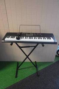 lot 247 image: Casio CTK-2090 Keyboard with Stand