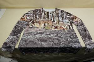 lot 307 image: Get A Life Long Sleeve Wolf Theme Shirt - XXL
