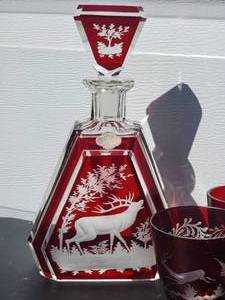 lot 22 image: Czech Bohemian Glass Stage Pattern Decanter & Six Glasses, Biscuit Jar