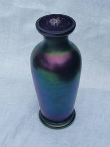lot 27 image: Fitz Heckert Iridescent Vase
