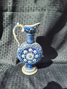 lot 118 image: R Hanke German Salt Glaze Earthenware Ewer