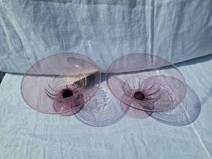 lot 79 image: Purple Venetian Glass Compotes, pair