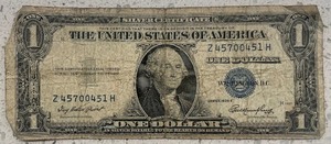 lot 59 image: 1935 E $1 Silver Certificate - Z45700451H
