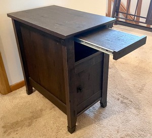 lot 66 image: Side  Accent Table