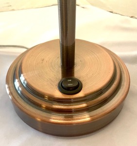 lot 81 image: Vanity Mirror with Outlet