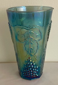 lot 23 image: 8 Vintage Carnival Iridescent Blue Indiana Glass Tumblers