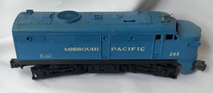 lot 182 image: Lionel Missouri Pacific Alco Diesel Model Train Car