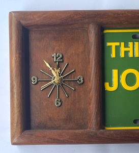 lot 189 image: Vintage John Deer Clock