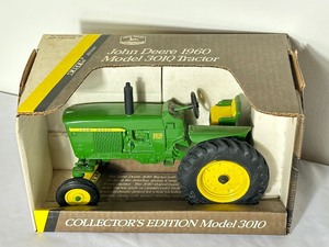lot 340A image: John Deere Die Cast Collectors Edition Model 3010