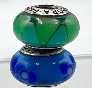 lot 15A image: Two Pandora Art Glass Sterling Beads