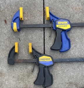 lot 381 image: 4 Clamps