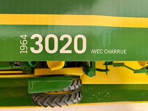 lot 163 image: John Deere Die Cast Tractor Model #3020 1964