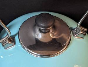 lot 129 image: Chantal Turquoise Enamel Teapot
