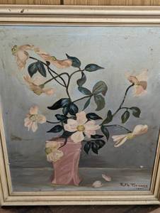 lot 135 image: Vintage Framed Floral Painting