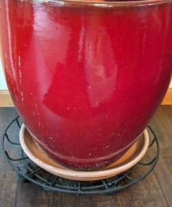 lot 268 image: Large Ceramic Planter and Rolling Stand
