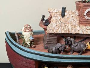 lot 407 image: Noahs Ark Figurine Set
