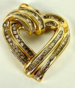 lot 421 image: Two 10K Gold Heart Shaped Pendants