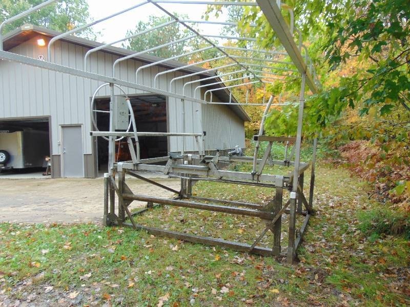 Hewitt Roll-A-Dock 2400# Aluminum Boat Lift with Lift Motor, Canopy Frame and Good Canopy