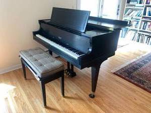 lot 5 image: Mint Condition Early 1920s Packard Baby Grand Piano