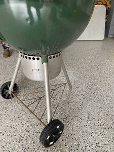 lot 41 image: Weber Grill