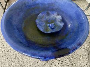 lot 47 image: Blue Ceramic Bird Bath