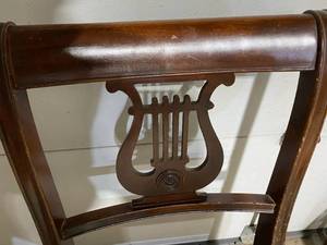 lot 65 image: Upholstered Seating