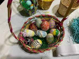 lot 135 image: Easter HAUL