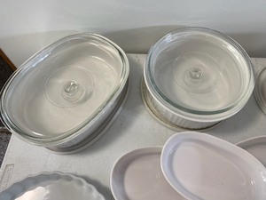 lot 160 image: Corningware and more