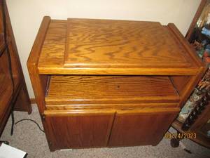 lot 59 image: Solid Wood TV stand with Swivel top...
