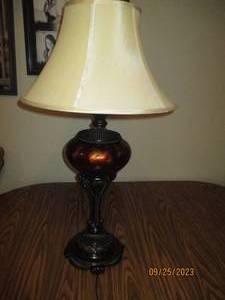 lot 112 image: Beautiful and heavy Oil Rubbed Bron...